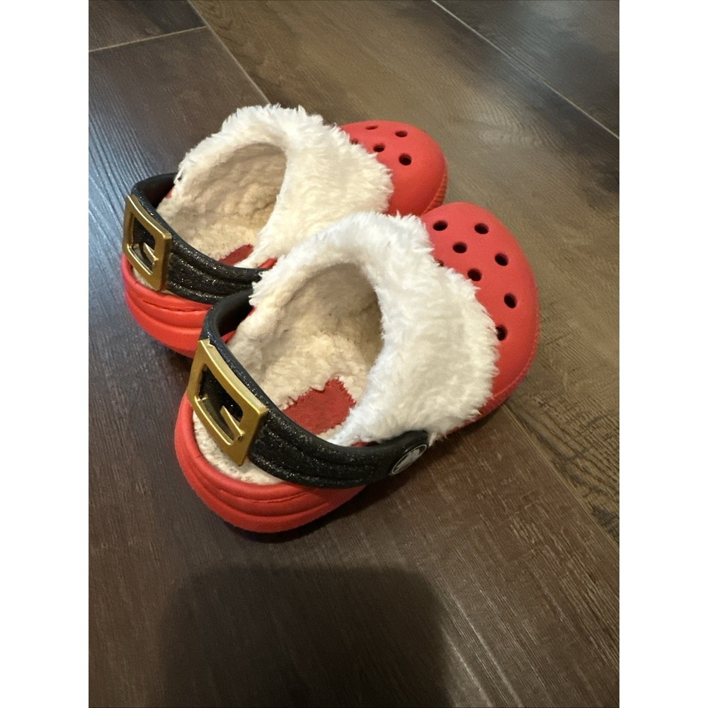 Crocs Toddler Classic Santa Belt Fur Lined Clog Red / White Size Child 5C